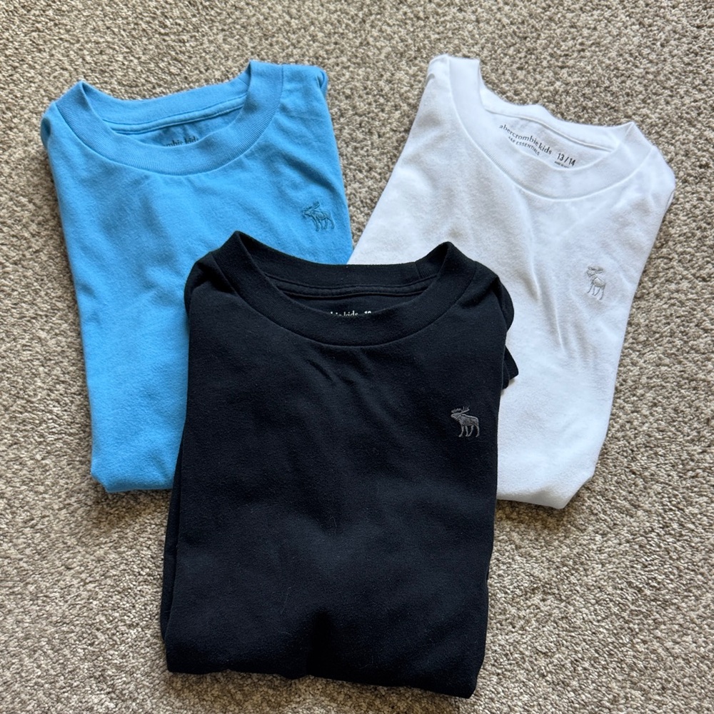 Abercrombie & Fitch T-Shirt Set - Blue, White, Black